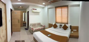 Hotel Yuvraj - Værelse