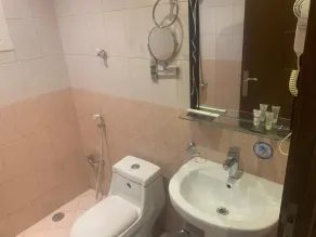 هذه ليلتي- اليرموك- طريق الدمام This Lailaty Al Yarmouk-Dammam Road - Bathroom