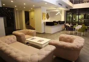 Favorite Otel - Reception