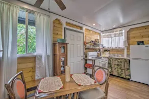 Cozy Pahoa Hideaway Near Black-Sand Beaches! - Interiør
