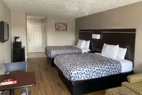 Econo Lodge Sevierville-Pigeon Forge on the River - Værelse