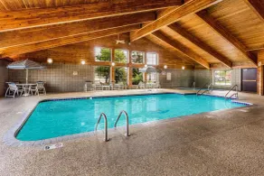 AmericInn by Wyndham Hotel and Suites Long Lake - Piscine