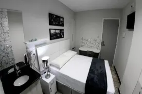 Compacto Hotel - Habitación