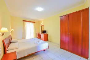 Timos Hotel - Chambre