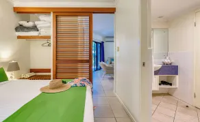 Freestyle Resort Port Douglas - Rom