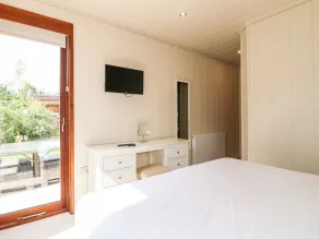 Clipsham - Room