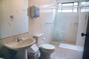 Curitiba Casa Hostel - Bathroom
