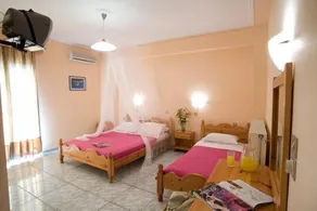 Pansion Filoxenia Apartments & Studios - Rom