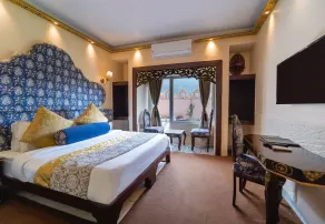 The Neeraj Ganga Heritage Palace - Chambre