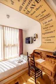 Limehouse Library Hotel - Chambre