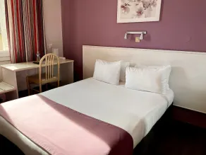 Cit'Hotel Le Louvre Orange - Room
