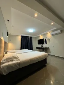 Ivory Park Hotel - Safari Waterworld - Room