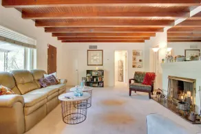 5 Mi to Dtwn: Tuscon Escape w/ Yard & Patio! - Interiör