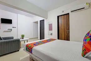 FabHotel Nakshtram Stay Inn - Room