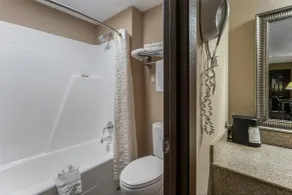 SureStay Hotel by Best Western Summersville - Salle de bain