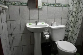 Hotel Internacional - Bathroom