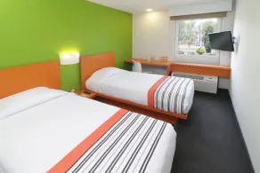City Junior Toluca Aeropuerto - Habitación