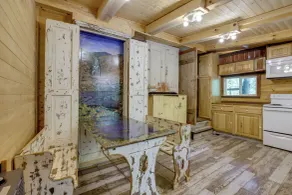 Mountain Tree House w/ Views in Maysville - Innvendig