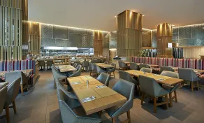 Oasia Suites Kuala Lumpur by Far East Hospitality - Restaurant