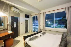 Beehive Phuket Old Town Hostel - Chambre