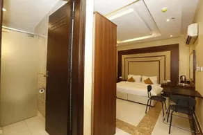 Hotelier Suites by Cantonal - Room