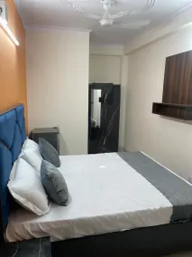 Roomshala 123 Happy Homes Saket - Chambre