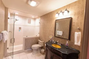 Howard's Creek Inn - Salle de bain