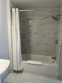 Comfort Inn Kansas City Midtown - Salle de bain