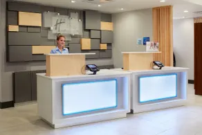 Holiday Inn Express & Suites - Cincinnati North - Liberty Way by IHG - Réception