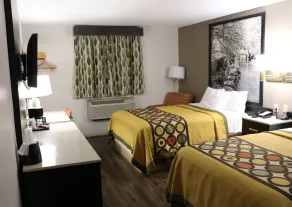 Super 8 by Wyndham San Antonio/I-35 North - Chambre