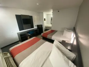 Motel 6-Windsor Locks, CT - Hartford - Chambre