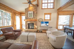 Settlers Creek 6565 by SummitCove Lodging in Colorado - Opholdsområde