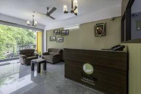 Treebo Akshaya Mayflower Vijaya Bank Layout - Resepsjon