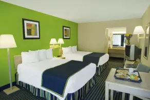 Days Inn by Wyndham Richmond Hill/Savannah - Chambre