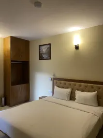 THE JUNGLE STORY - SHIMLA | BY HEADQUARTER - Room