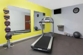 Days Inn by Wyndham Ardmore - Salle de remise en forme