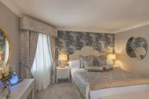 Castle Arch Hotel - Room