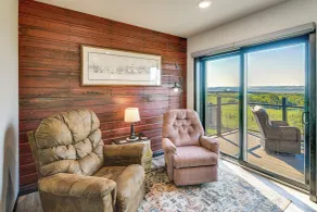 River Views & Rural Charm: Springfield Retreat - Innenbereich