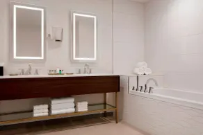 Sheraton Saint-Hyacinthe Hotel - Salle de bain