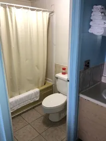 Friendly Inn Motel - Badezimmer