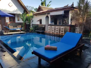 Gili Bagaz Cottages - Reception