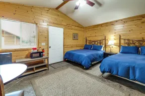 Explore the Mississippi River! Cabin in Cochrane - Intérieur