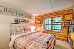 Private Wooded Cabin: 7 Mi to Mount Snow! - Innvendig