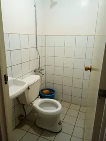 RedDoorz Hostel at Megans Paradisio Beach Resort - Badezimmer