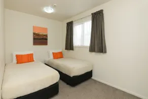 Ellena Court Motel - Chambre