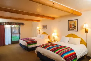 El Pueblo Lodge - Chambre