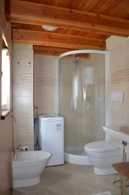 Charming Holiday House in Villeneuve Italia with Garden View - Badeværelse
