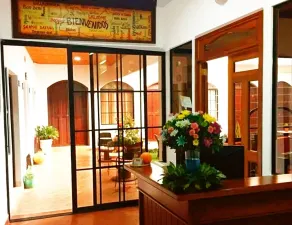Hostal Las Puertas - Lobby