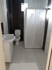 DİRİLİŞ BANARYA PANSİYON - Bathroom