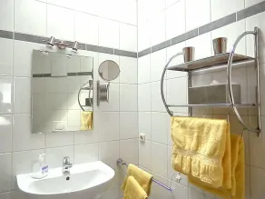 Gästezimmer / Weingut Peter - Baño